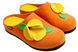 Женские закрытые тапочки БЕЛСТА из оранжевого войлока украшены аппликацией Персика - 1