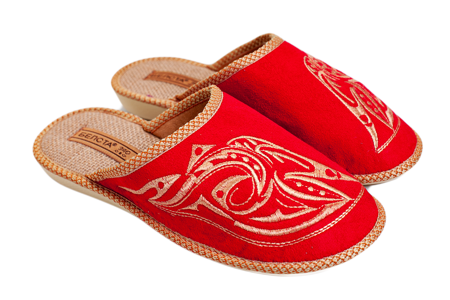 Женские закрытые тапочки БЕЛСТА из красного замша украшены узорной вышивкой - 1