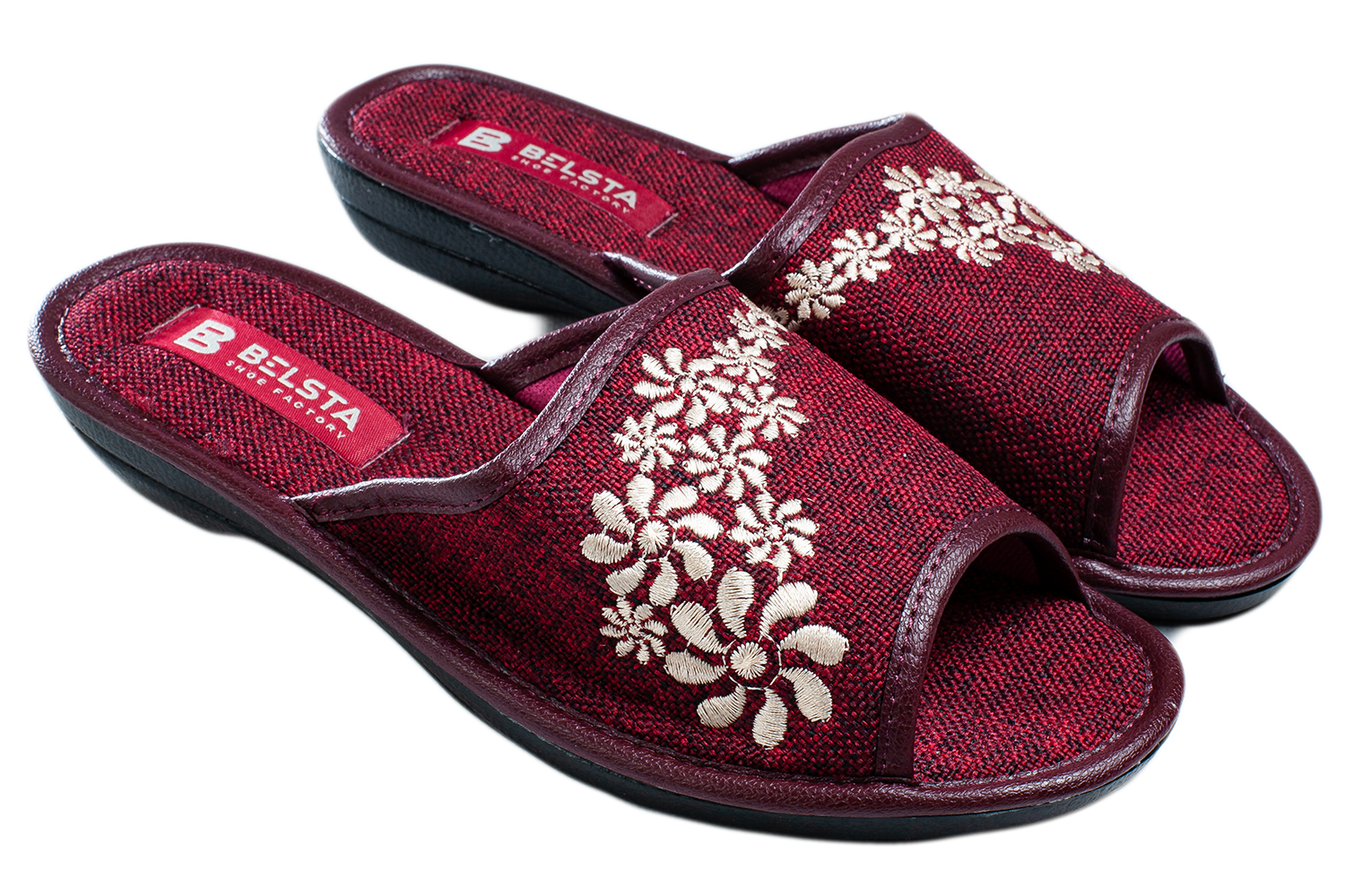 Женские открытые тапочки БЕЛСТА из текстиля цвета бордо украшены вышивкой - 1